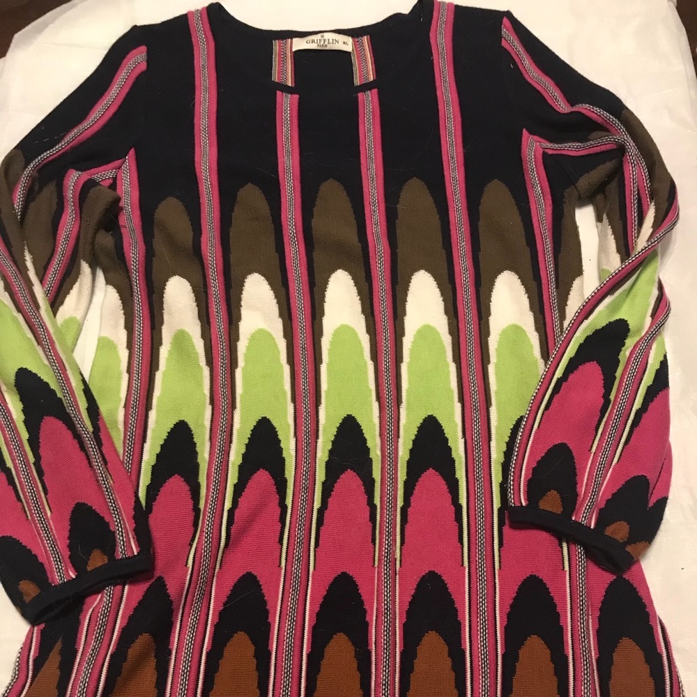 Grifflin Paris Patterned Sweater Tunic Medium